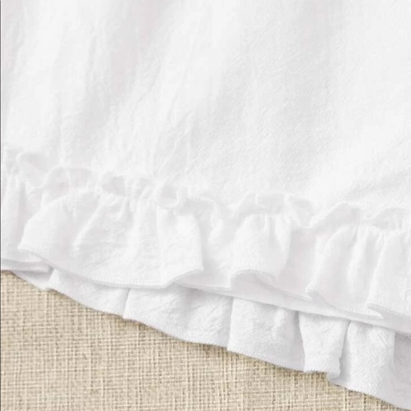 Cute white shorts 🩳 - Picture 3 of 7